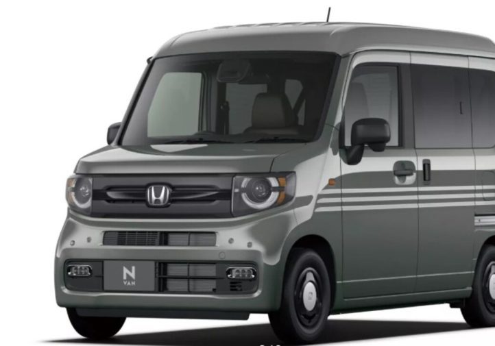Оновлений Honda N-Van: турбо, цифрова панель і нові кольори
