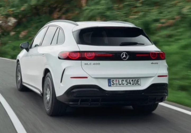 Електричний Mercedes GLC отримав 483 к.с. і Hyperscreen