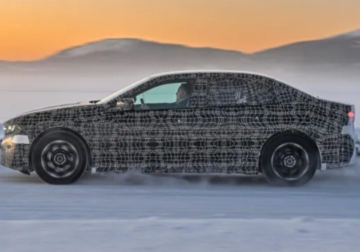 BMW i3: електричний седан 463 к.с. скоро в Україні (фото)