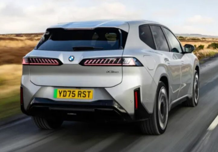 Новий BMW iX3: 500 миль ходу та швидка зарядка (огляд)