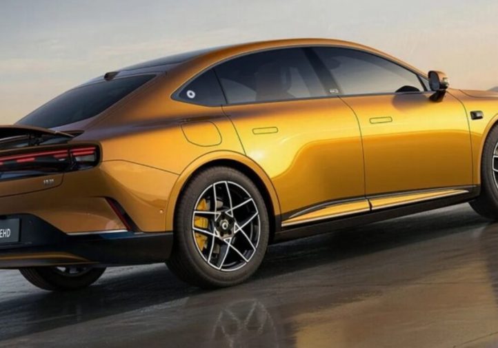 Smart #6 EHD: великий бізнес-седан із «акульим» профілем