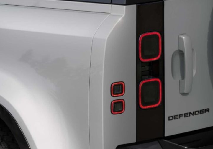 Малий Land Rover Defender на підході (фото)