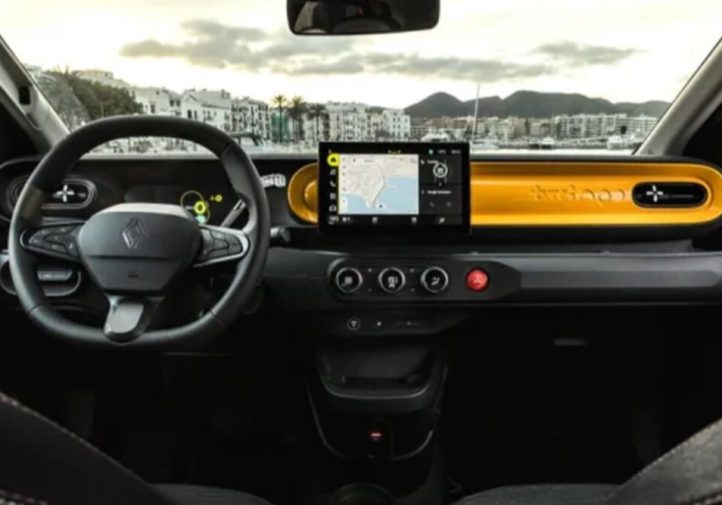 Renault Twingo E-Tech проти конкурентів: що пропонує новинка