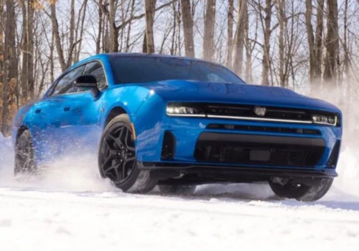 Dodge Charger R/T: базовий маслкар із турбомотором Hurricane