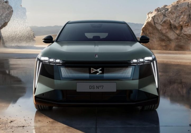 DS No7: новий преміальний SUV із гібридом та EV