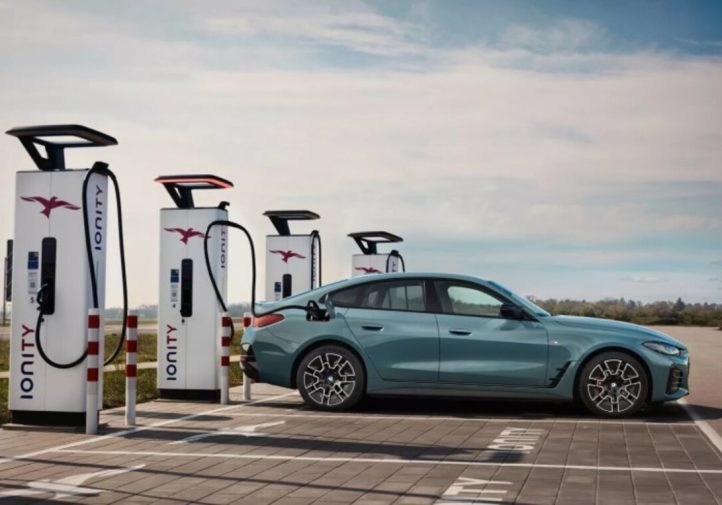 BMW відмовляється від i4 на користь нового i3