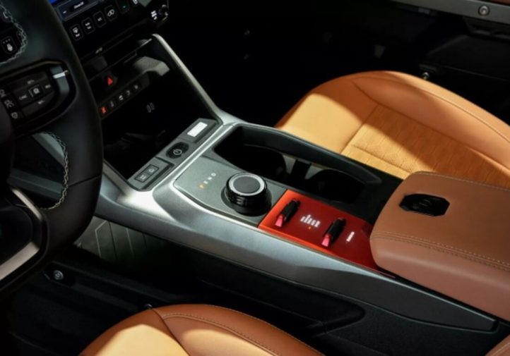 Нові електро-SUV: Rivian R2 і Jeep Recon (фото)