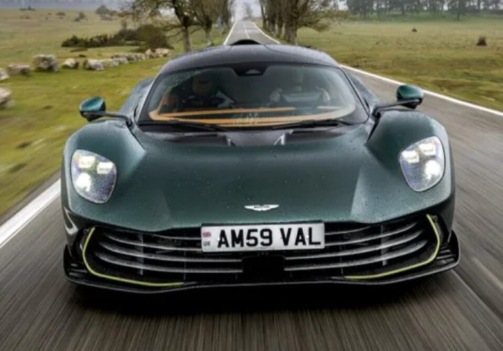 Valhalla — перший «справжній» середньомоторний Aston Martin