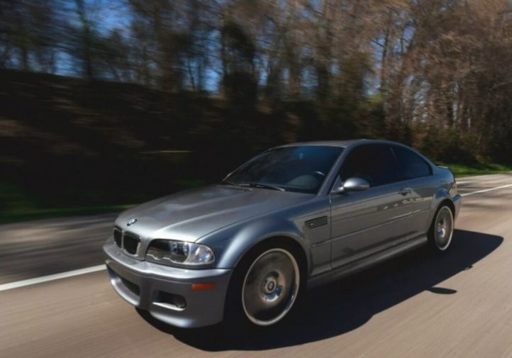 BMW та Alpina готують щось особливе на базі X7