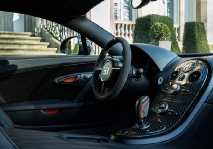 Рекордний Bugatti Veyron Super Sport відреставрували (фото)