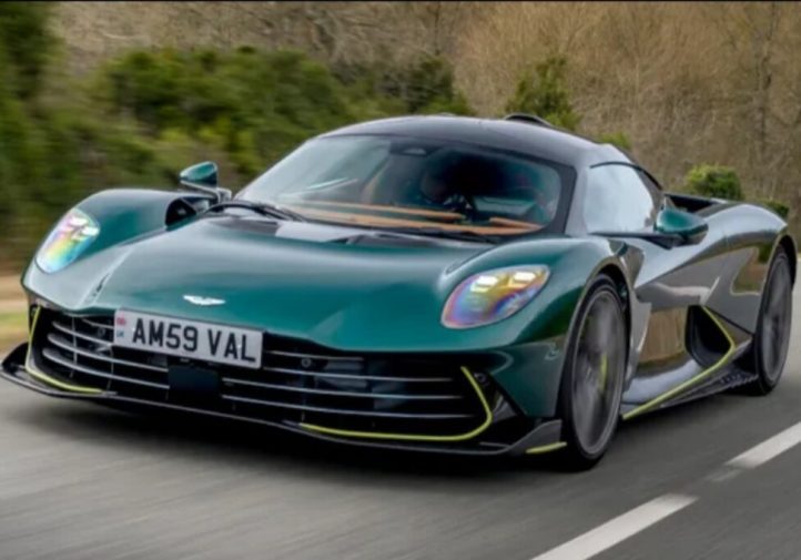 Valhalla — перший «справжній» середньомоторний Aston Martin