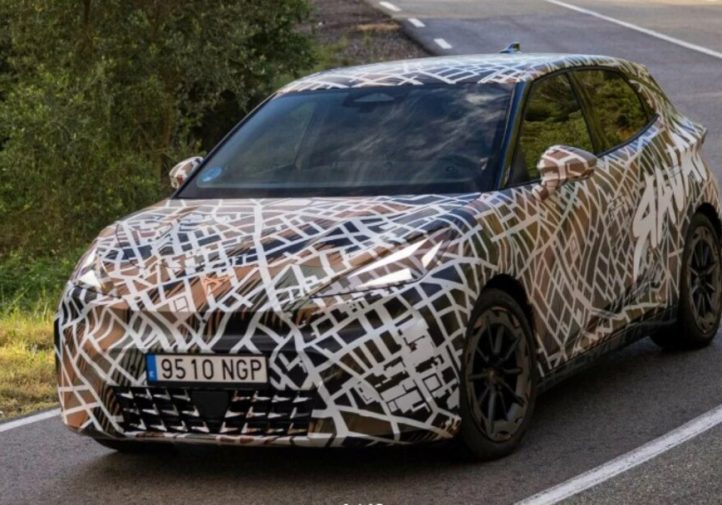 Новий електричний Cupra Raval отримає версію VZ