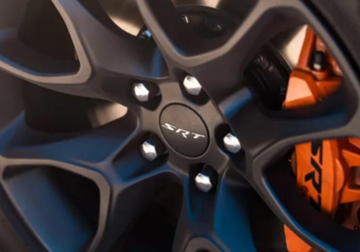 Durango Hellcat: 710 сил і повний привід без компромісів