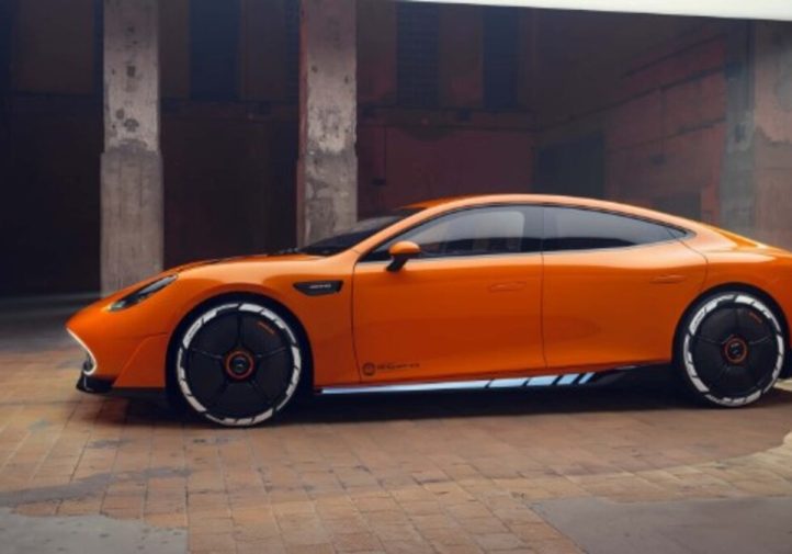 Mercedes CLE 63: новий флагман AMG (фото)