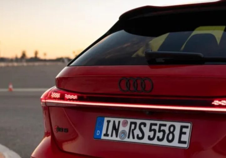 Найтехнологічніший Audi RS5 в історії (огляд)