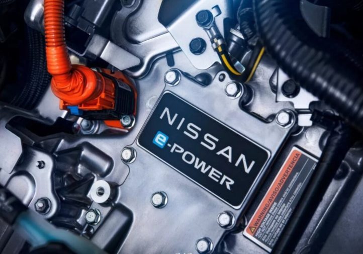 Після Rogue Hybrid Nissan може електрифікувати Kicks