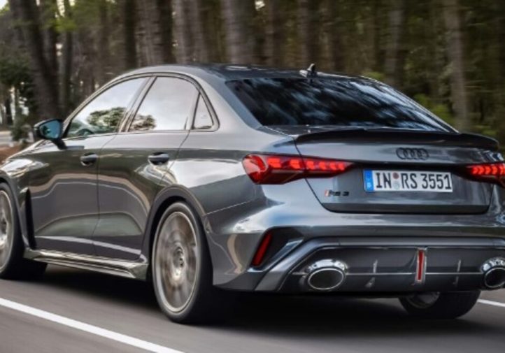 Audi представила найекстремальнішу RS3 (фото)