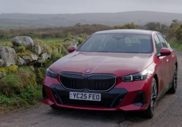 BMW 550e в EV-режимі: реальний запас ходу і динаміка