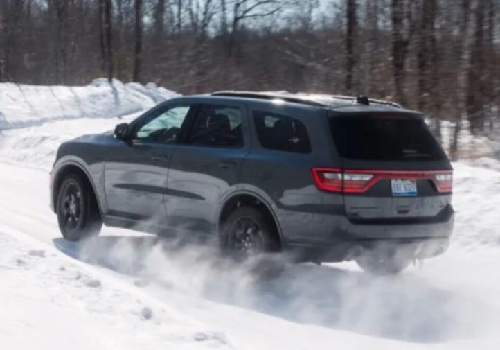 Durango Hellcat: 710 сил і повний привід без компромісів