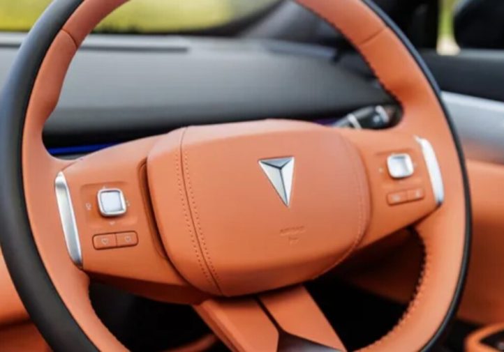 Огляд Deepal S05: 200 кВт зарядка, Cell-to-Body (фото)