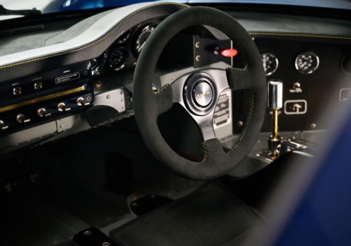 Lola T70S GT: класичний гоночний болід став дорожнім