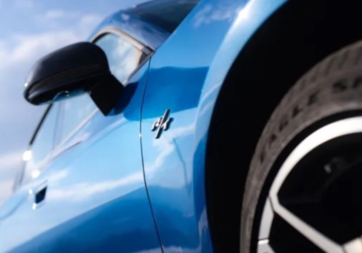 Dodge Charger R/T: базовий маслкар із турбомотором Hurricane