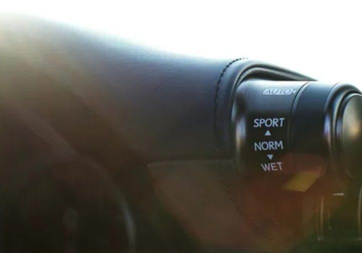 Lexus LFA: суперкар, який підкорив Clarkson (фото)