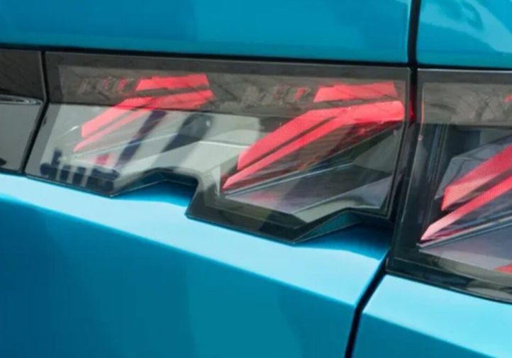 Новий Peugeot 3008: гібриди, дизайн і комфорт (фото)