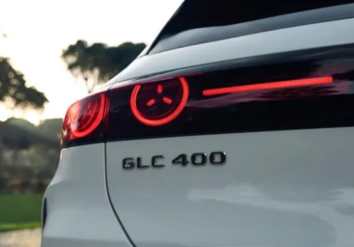 Електричний Mercedes GLC отримав 483 к.с. і Hyperscreen