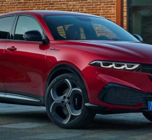 Alfa Romeo Tonale 2026: мінімальні зміни, максимальний ефект