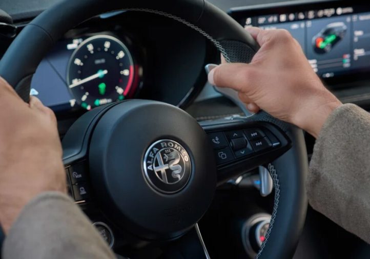 Alfa Romeo Tonale 2026: мінімальні зміни, максимальний ефект