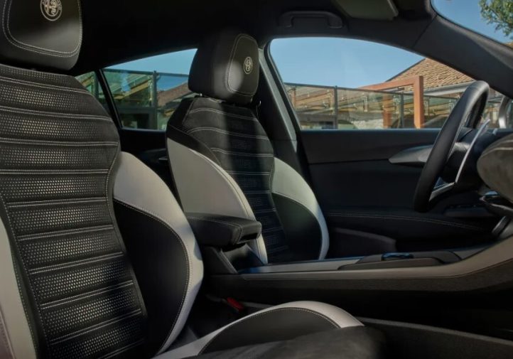 Alfa Romeo Tonale 2026: мінімальні зміни, максимальний ефект