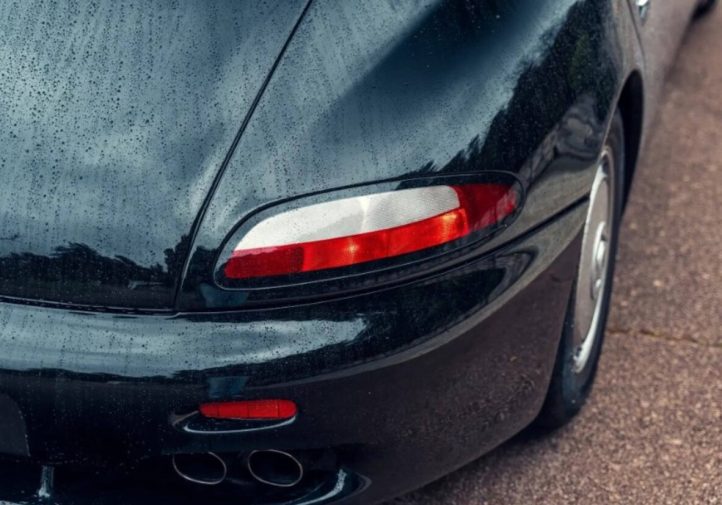 Bugatti EB112: унікальний седан-привид виставили на аукціон