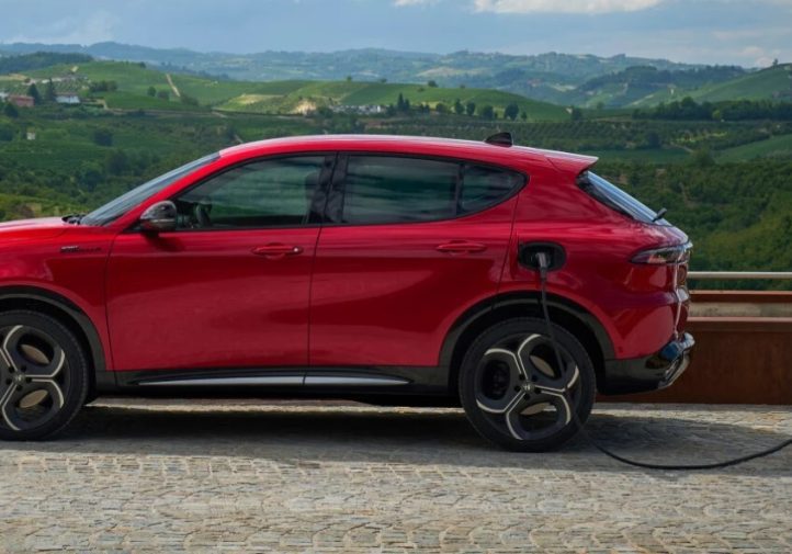 Alfa Romeo Tonale 2026: мінімальні зміни, максимальний ефект