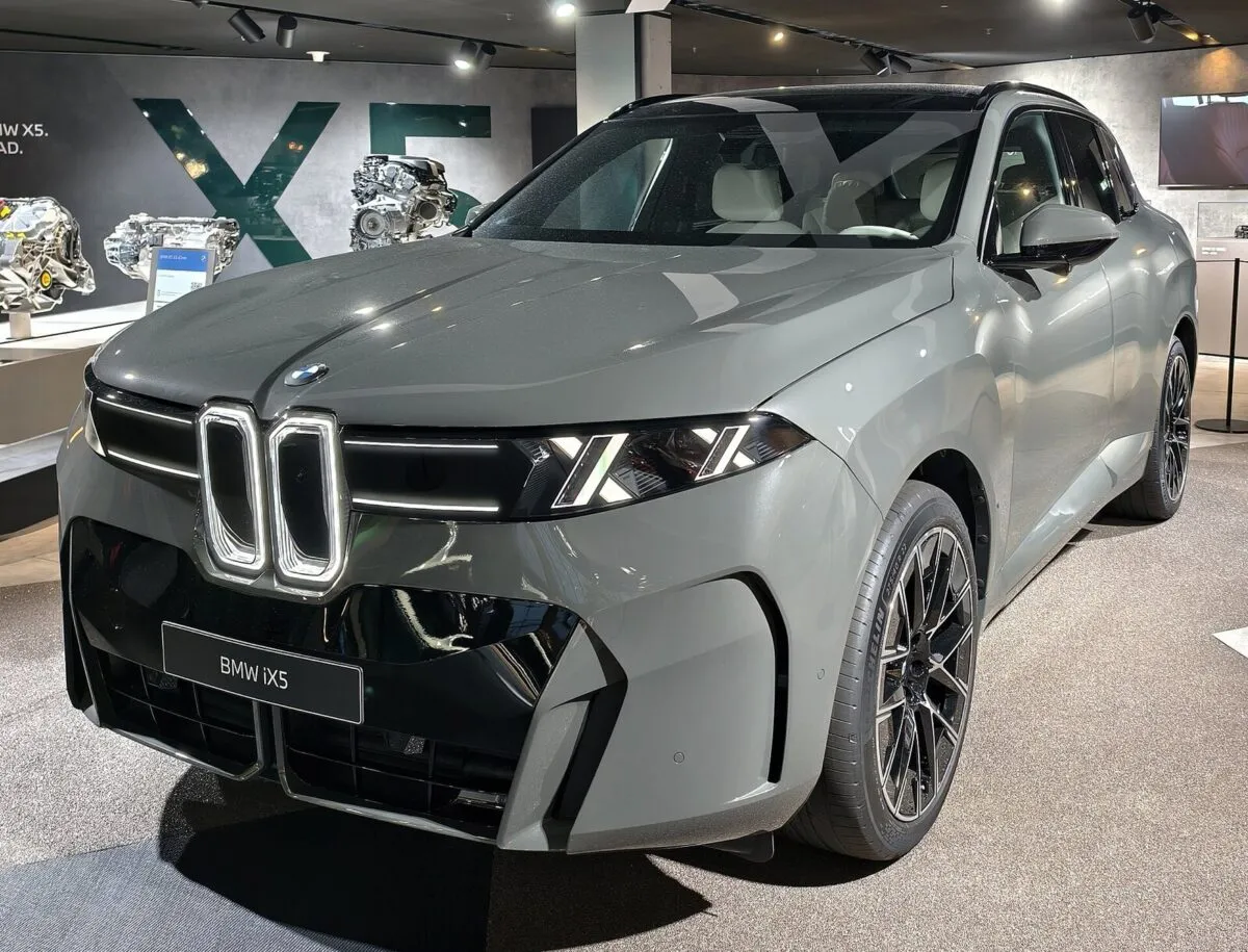 Новий BMW iX5 60 xDrive (G65)