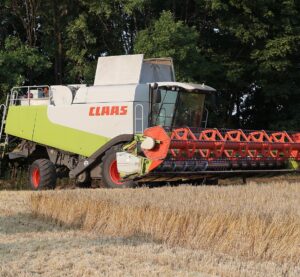 Комбайн Claas Lexion 580 на збиранні врожаю