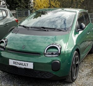 Renault Twingo E-Tech — база для Nissan Pixo