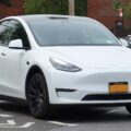 Tesla Model Y з американськими номерами