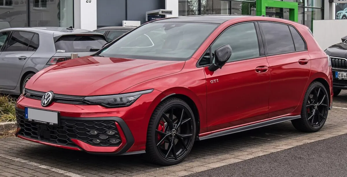Обновленный Volkswagen Golf GTI (Mk8.5)