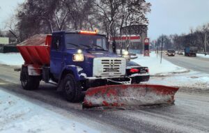 Дорогу вовремя не расчистили? Чиновника могут оштрафовать на 1 020 грн