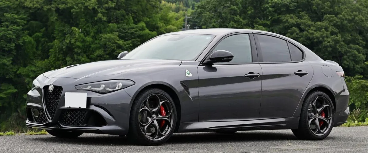 Alfa Romeo Giulia Quadrifoglio 2026