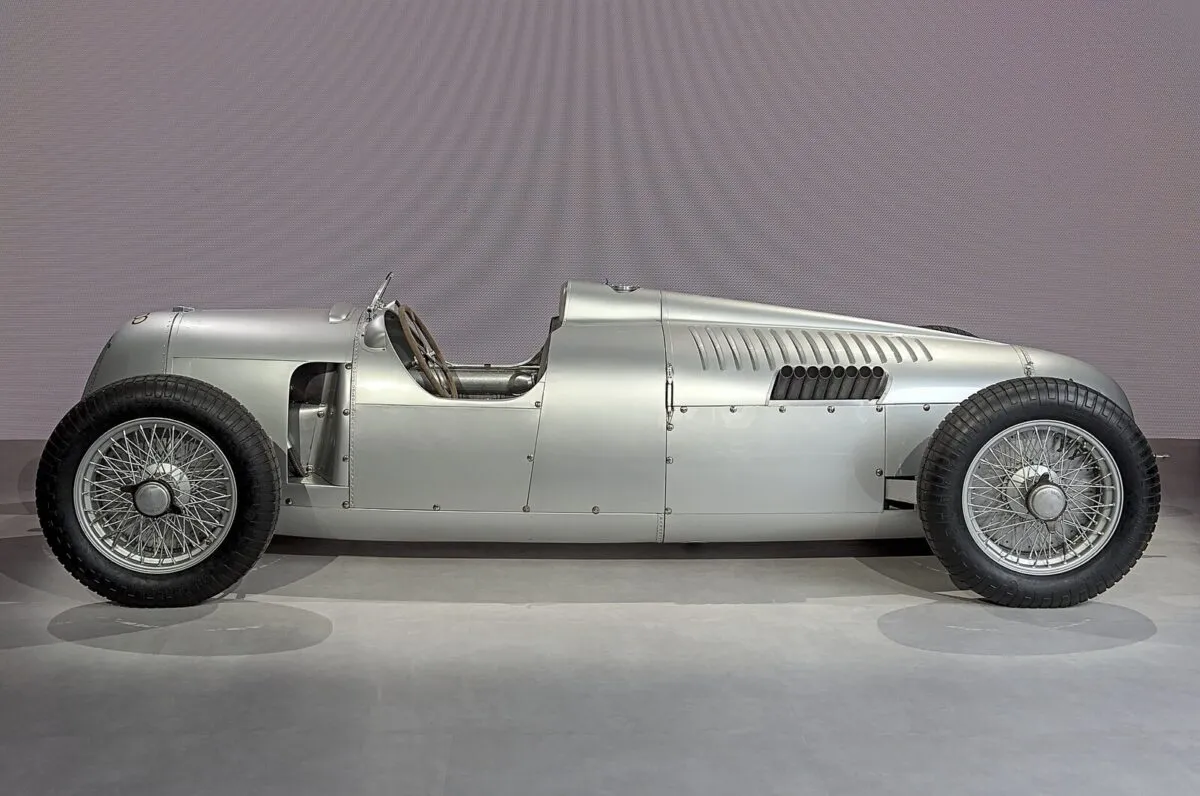 Гоночный Auto Union Typ C