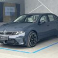 Новий BMW i3 з подовженою базою для Китаю в салоні дилера