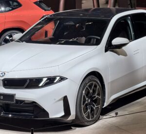 Новий седан BMW i3 50 xDrive Neue Klasse