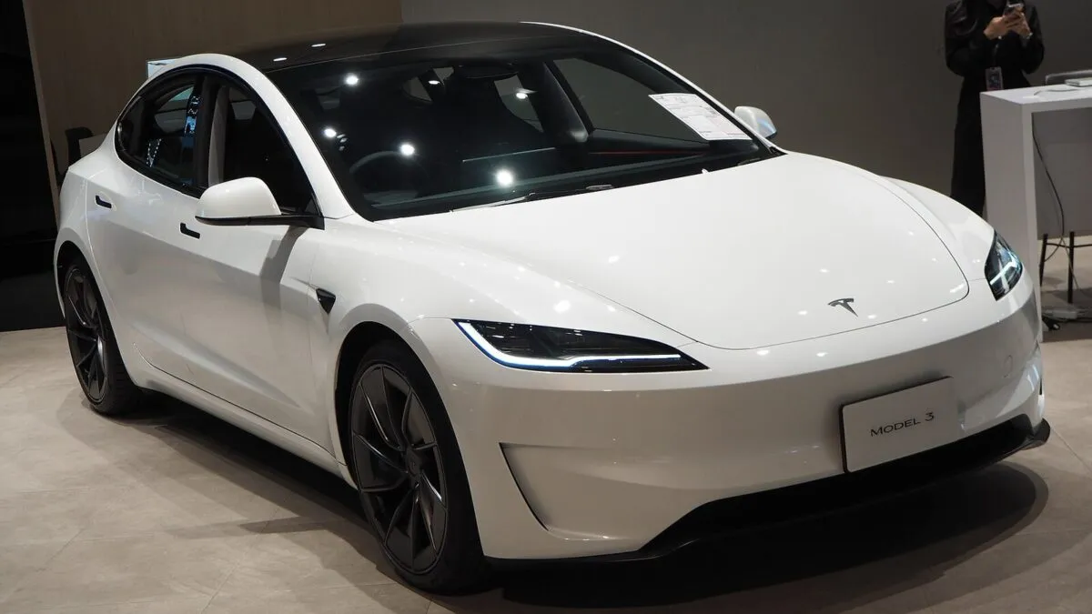 Euro NCAP розкритикувала Tesla за систему Autopilot