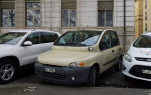 Fiat перетворив ідею Multipla на мінівен, який за кілька рухів стає пікапом