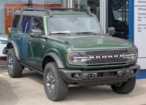 Bronco отримав V6 від Raptor. Рахуємо, наскільки він сильніший за старий мотор