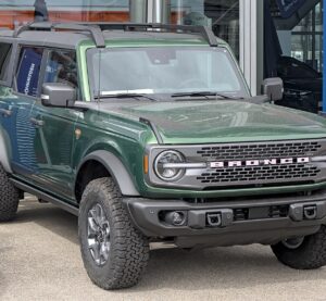 Ford Bronco Badlands шостого покоління