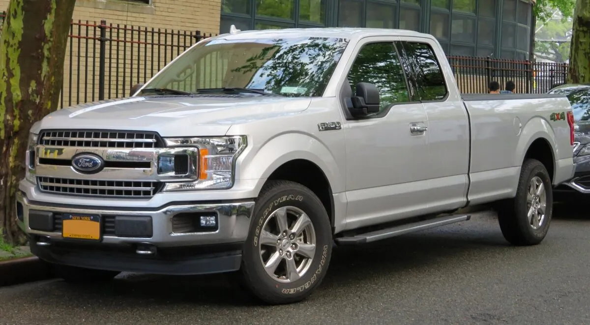Ford F-150 XLT 2018 року