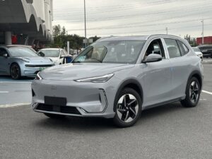 Geely ставитиме Gemini, Google Maps і Play у свої машини за кордоном — з другої половини 2027 року